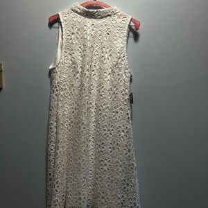 Elegant White Lace Sleeveless Dress